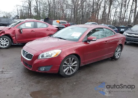 2012 Volvo C70 T5/T5 Platinum/T5 Premier Plus z USA, uszkodzony, nr VIN YV1672MC4CJ126487